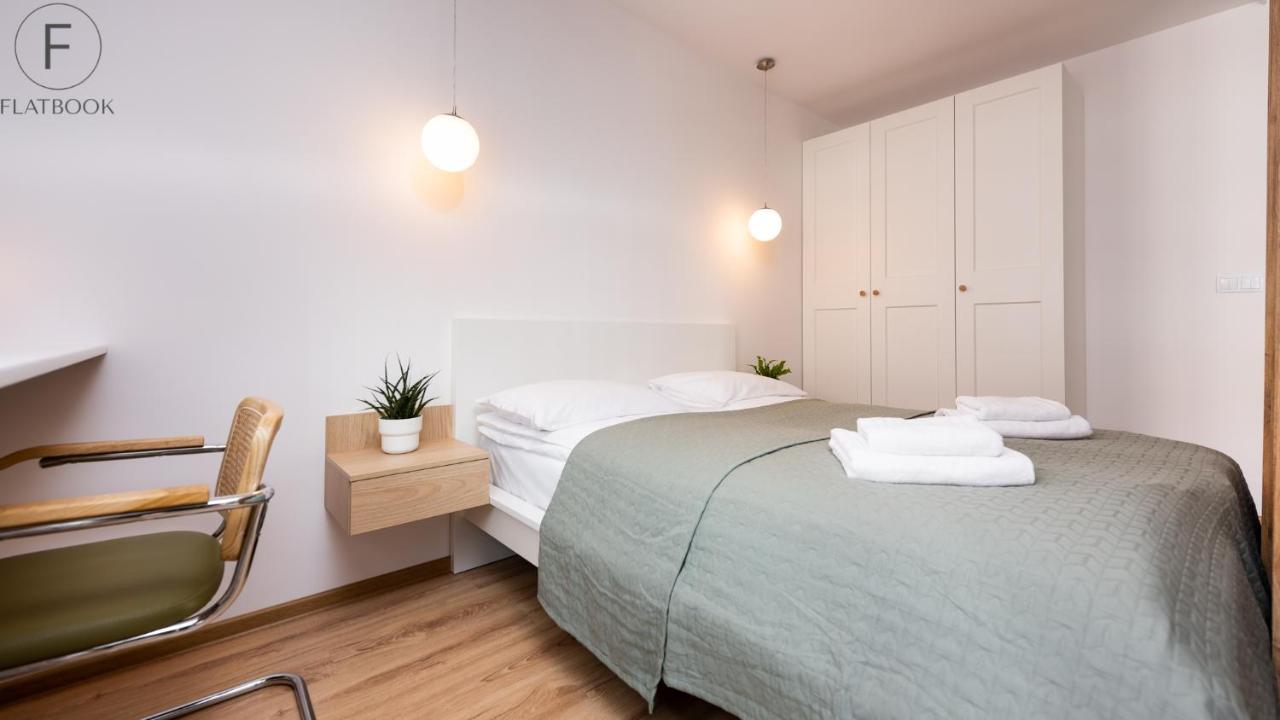 Flatbook - City Center Apartments Aura 40 グダニスク エクステリア 写真