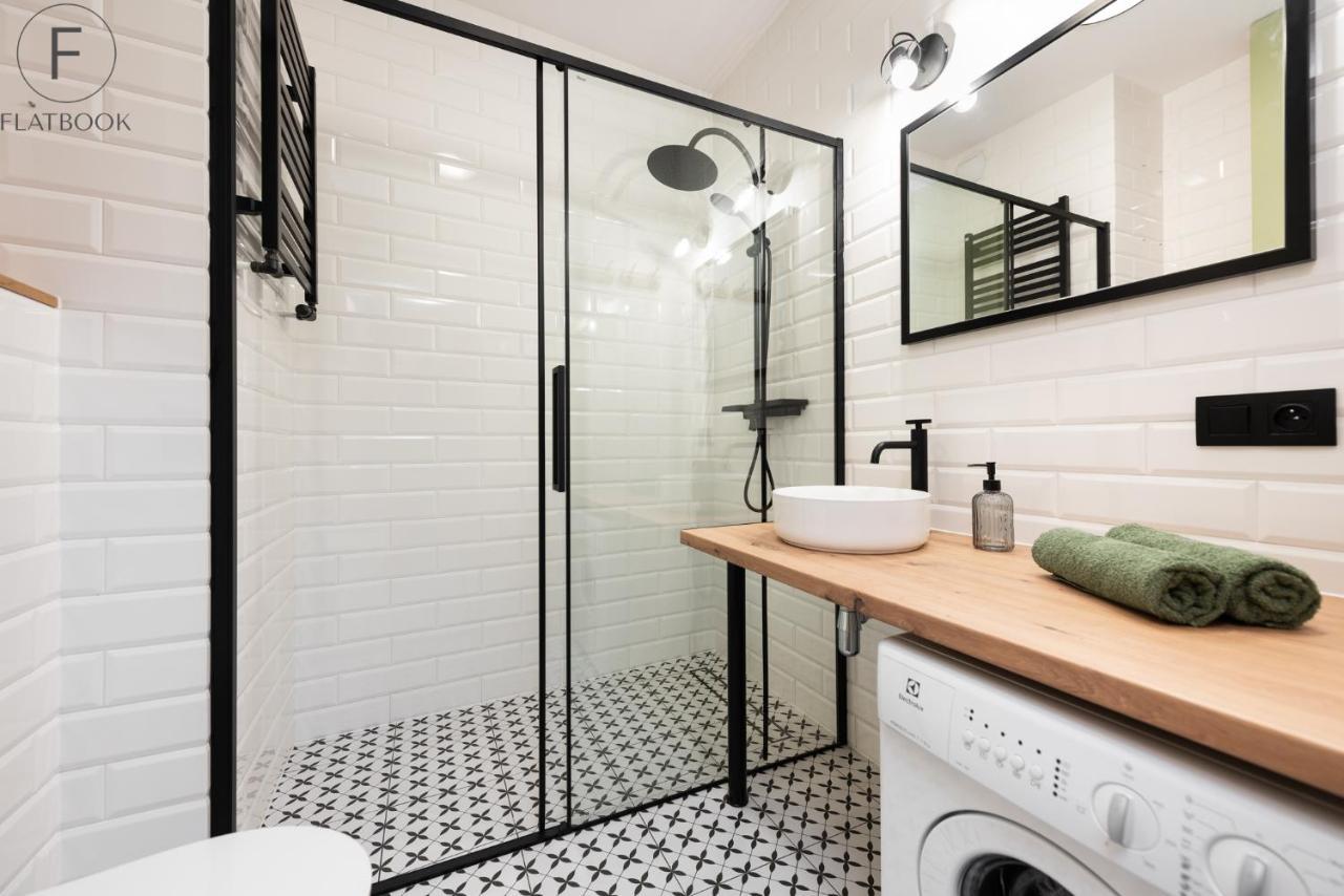 Flatbook - City Center Apartments Aura 40 グダニスク エクステリア 写真