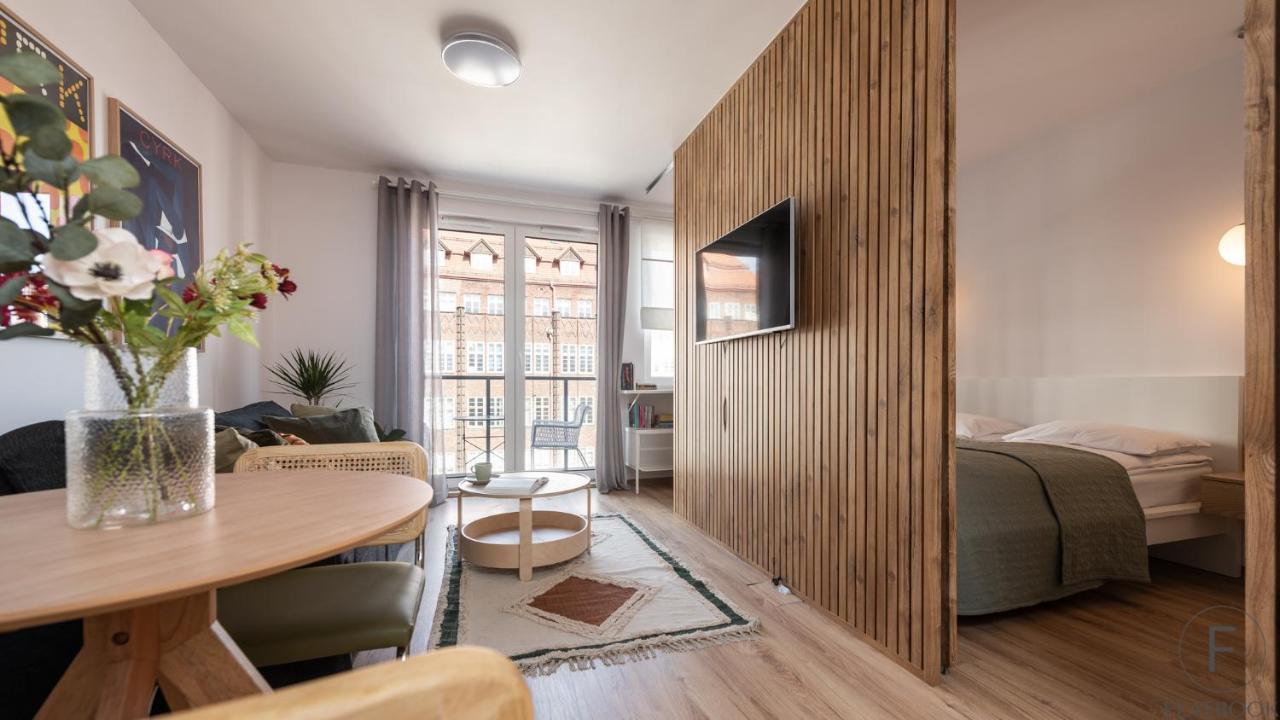 Flatbook - City Center Apartments Aura 40 グダニスク エクステリア 写真